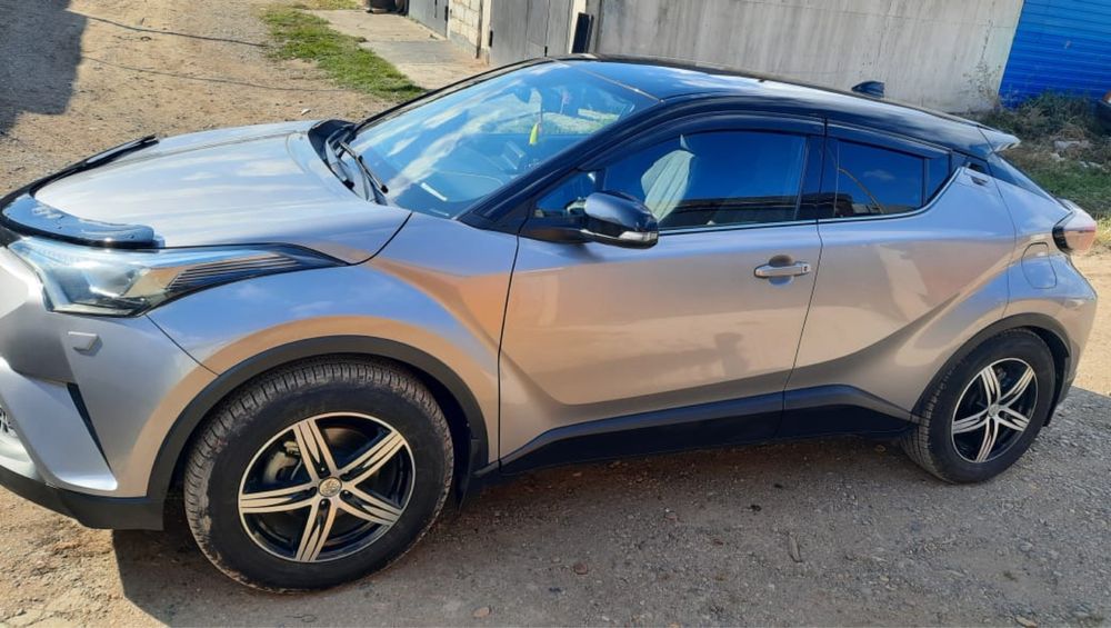 Продам Toyota c-hr 2018 г.