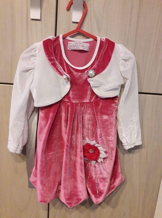 Rochita catifea mărimea 80