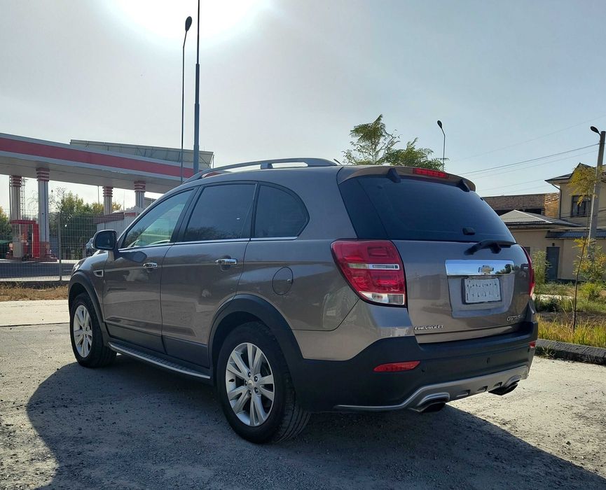 Продам Chevrolet Captiva 3/4