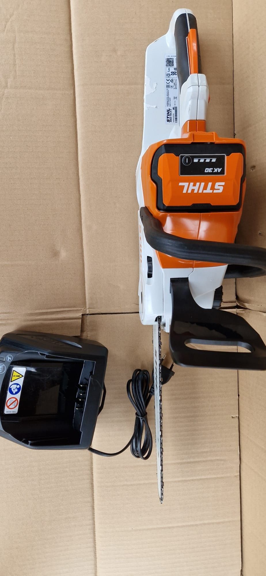 Stihl drujba pe acumulatori