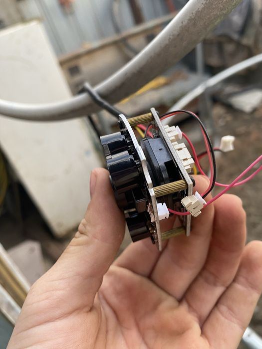 камера есть тогр