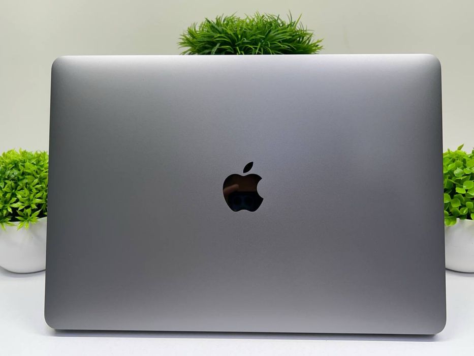 Macbook Pro M1 (2020)