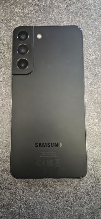 Galaxy s22 128 gb.