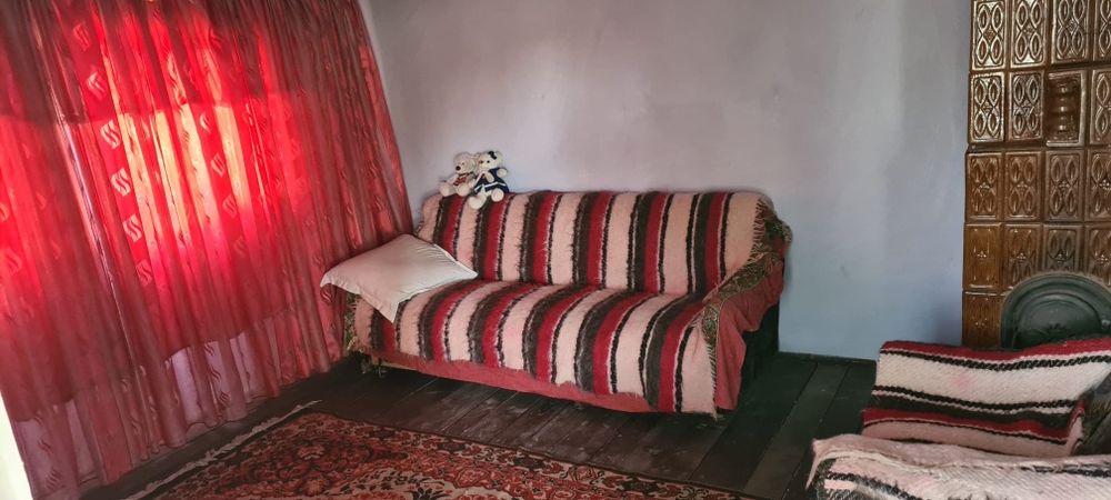 VAND Casa Davidesti
