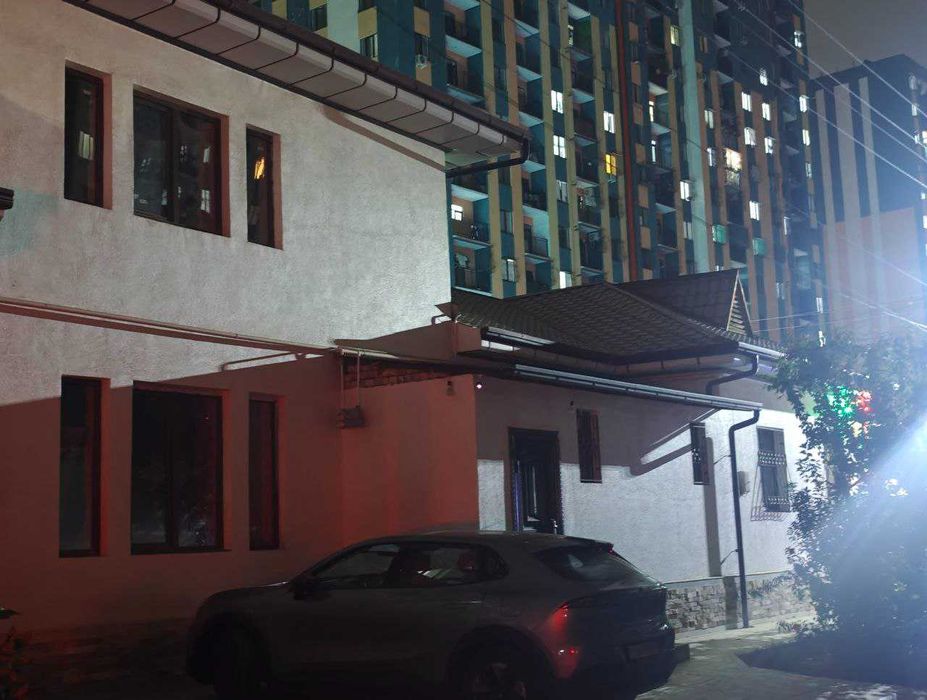 Срочно Продаю Кафе 400м2 Сергили  Янгихаёт 1 Линия