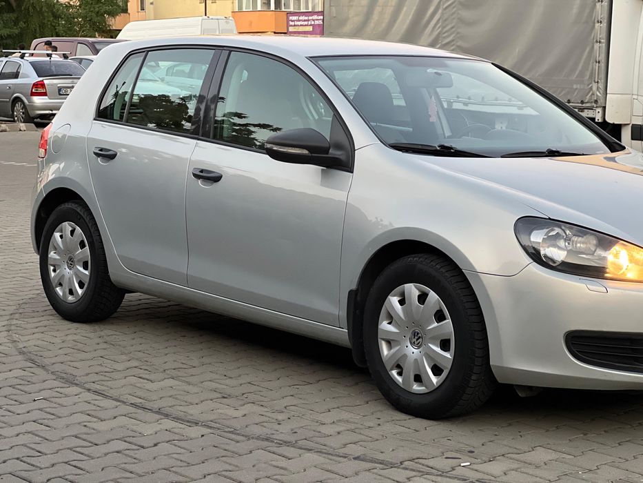 Vând W Golf VI benzina