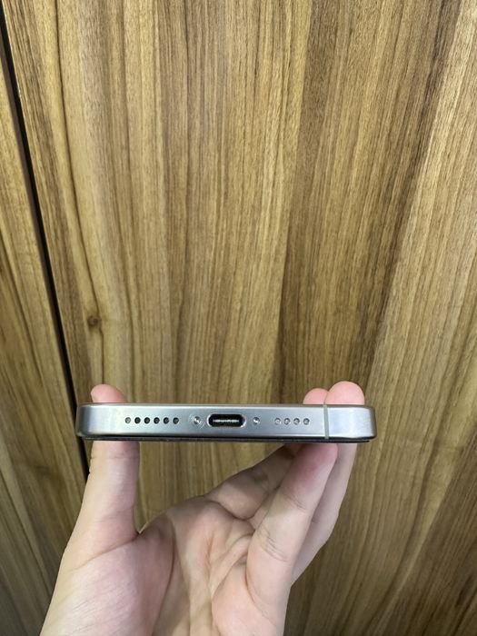 iphone 16 pro max natural 256 gb 93%