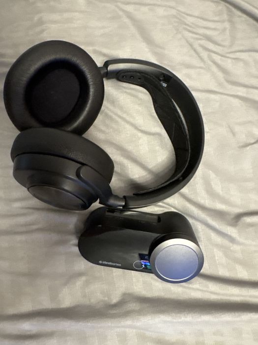 de vanzare casti steelserie artics nova pro