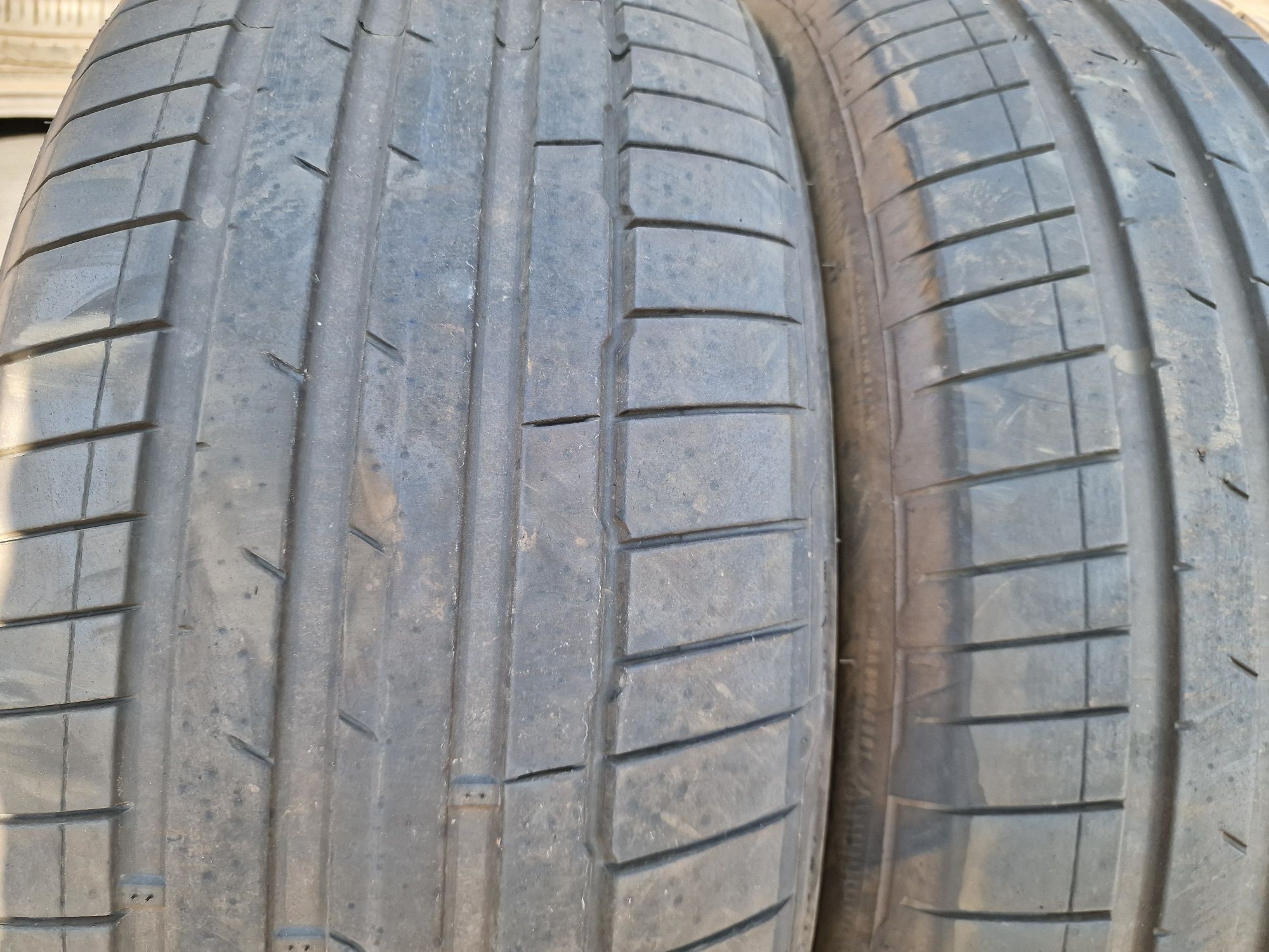Anvelope 235/55R19 marca Hankook, DOT 2024 ,6 mm