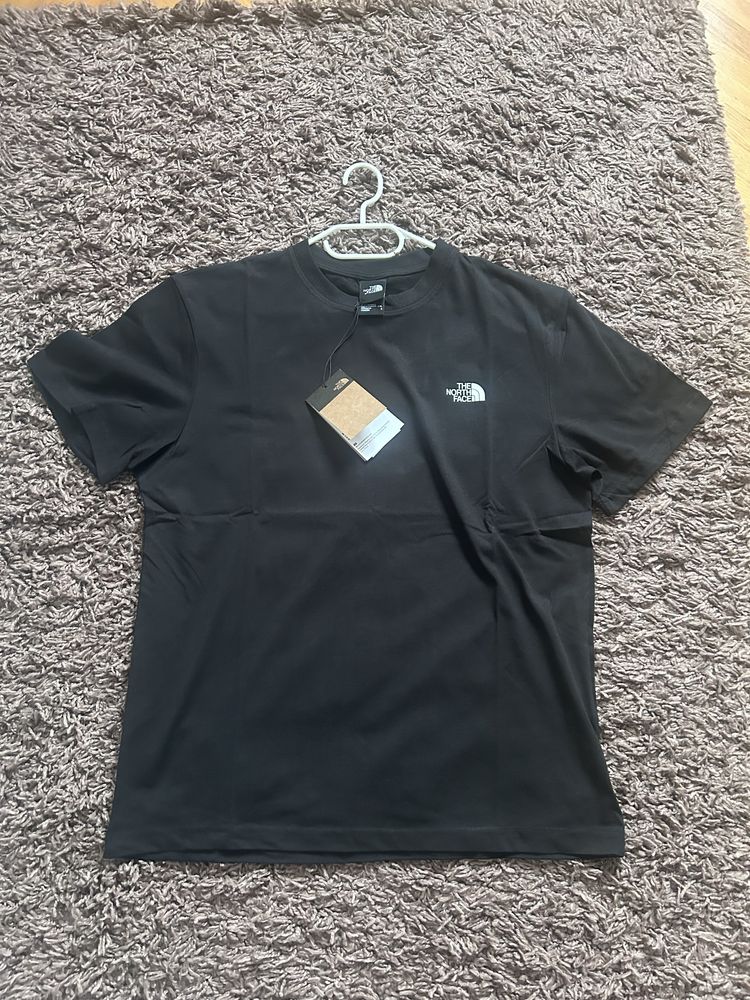 Tricou the north face