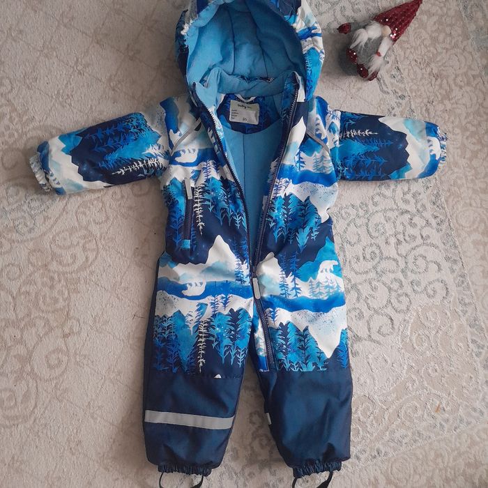 Продам  зимний комбинезон на мальчика 86
