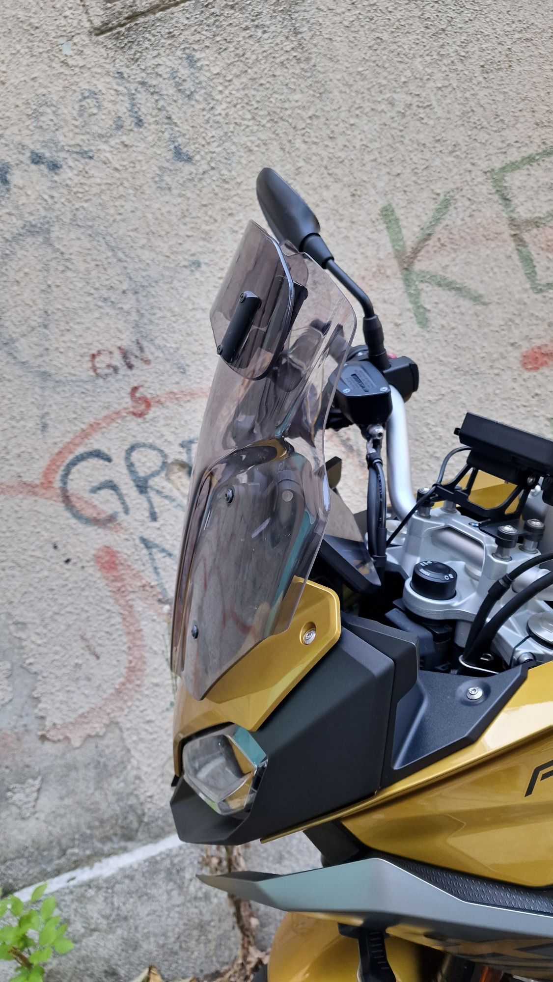 BMW F900XR garantie 2025 + cutii laterale si spate