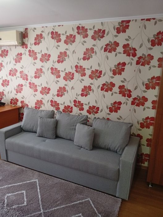 Închiriez garsonieră ultracentral