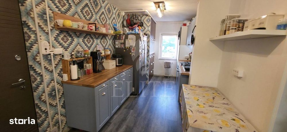 Apartament 4 camere în zona CALEA FLORESTI