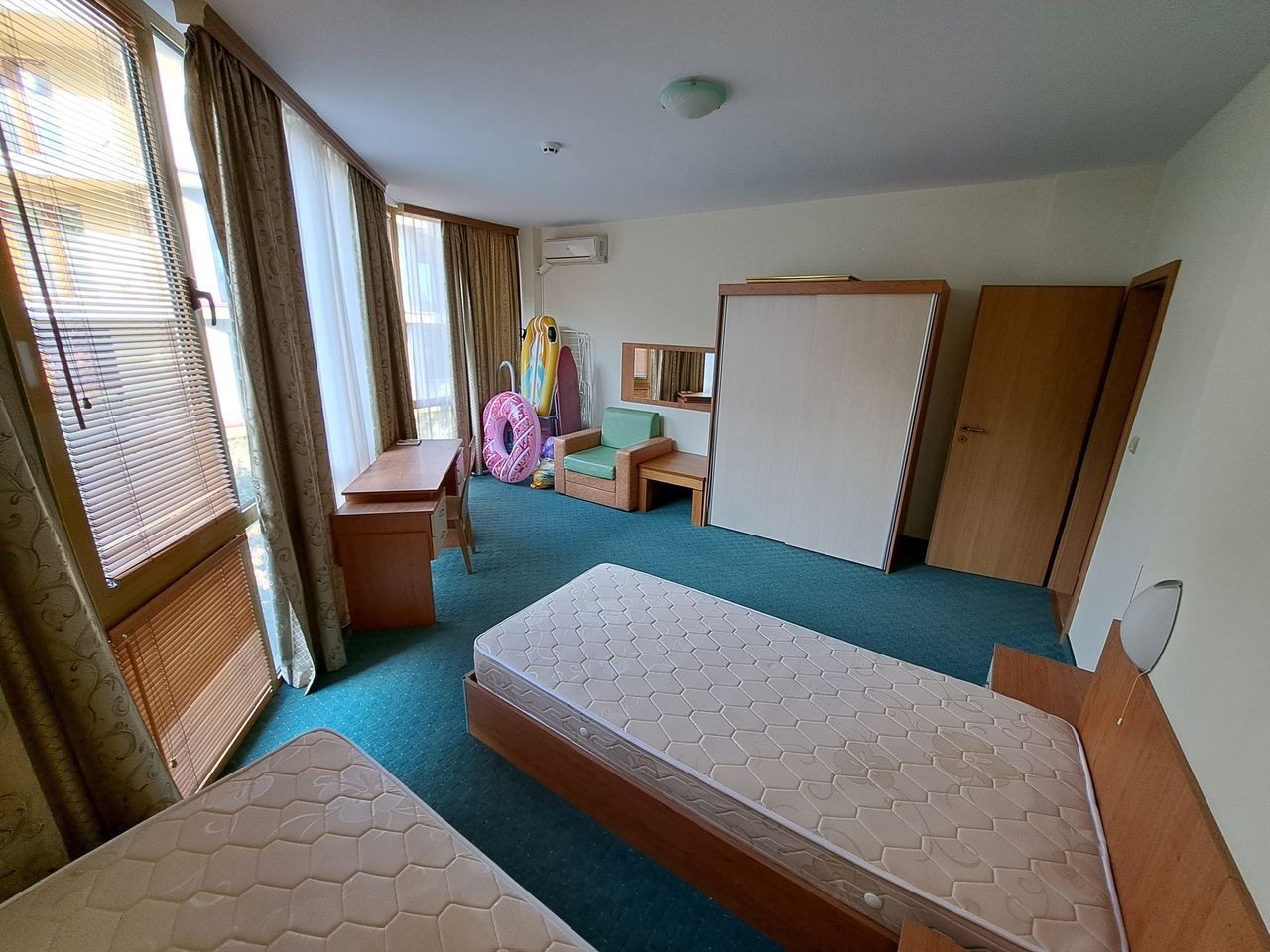 Продава се Тристаен апартамент в Варна, Център - 136 кв.м за 699 €/кв.м - Снимка #15