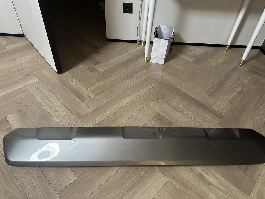 Накладка на задний бампер TOYOTA RAV 4  100% оригинал родной