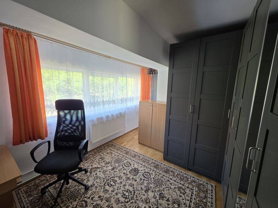 PF închiriez apt 4 cam, et. 1/4, 2 bai, 82 mp + 20 mp 2 balcoane