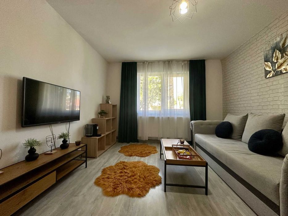 Apartament central cu doua camere