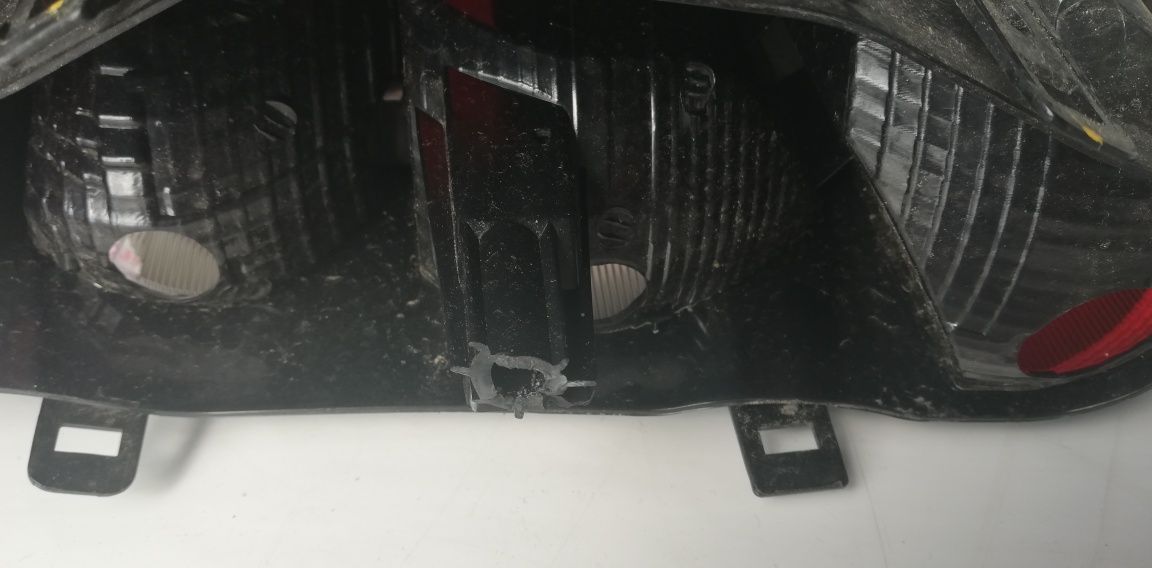 Ляв стоп VW Up 2011-2023