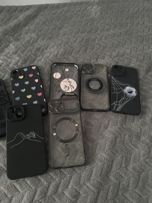 Huse iphone diferite modele