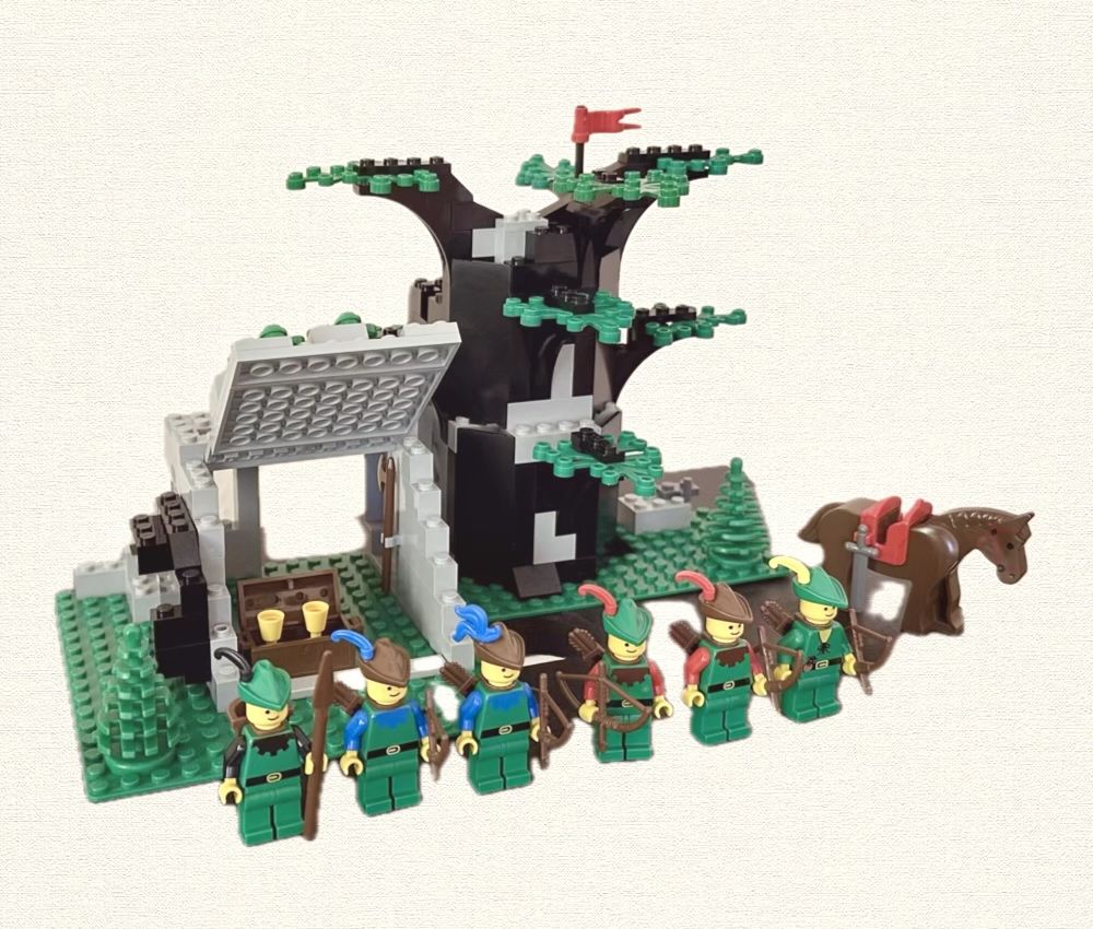 Lego 6066 Camouflaged Outpost