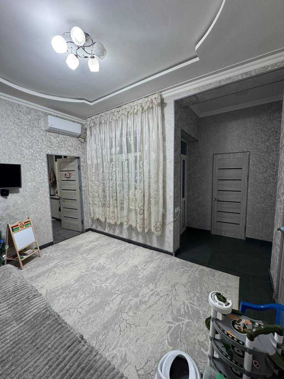 Трехкомнатный дом 3 комнаты 85м2 метро Чкалова