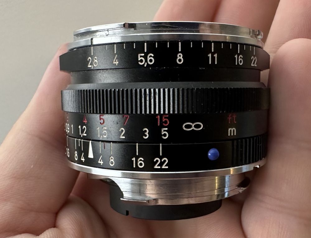 Zeiss ZM 35mm 2.8 Biogon C