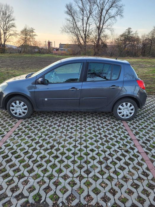 Ofer renault clio 3  2007 pt dezmembrat.