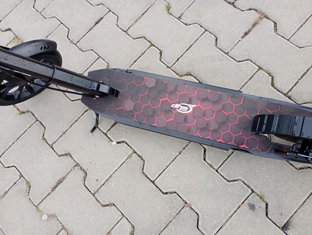 Trotinetă DHS 230 pliabilă,cu frână pe disc