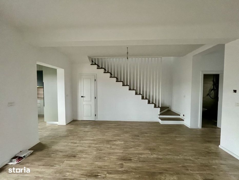 Super Oferta, 4 Camere, Mosnita