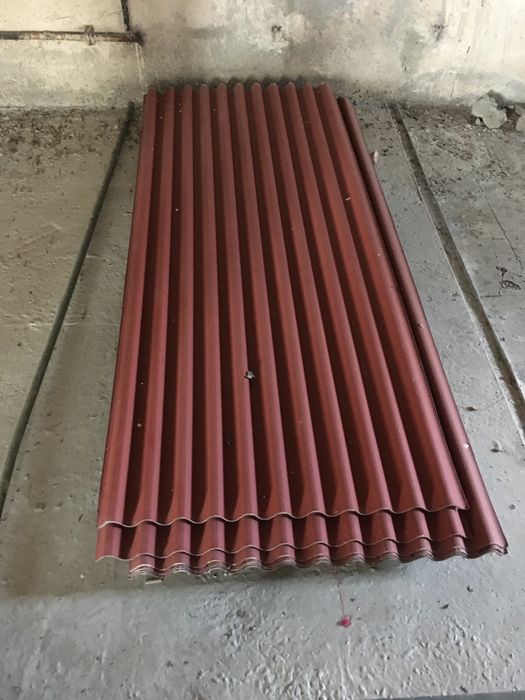 Ondulina bituminoasa rosie