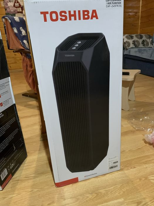 Purificator aer TOSHIBA