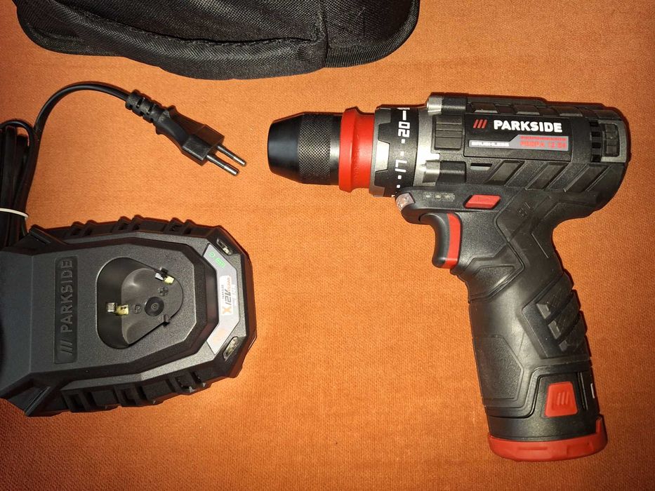 Bormasina de gaurit si insurubat Parkside Perf. Brushless, acum+ incar