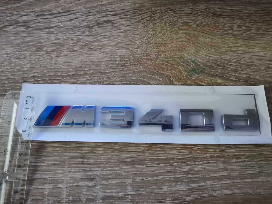 BMW М340d сребриста емблема лого