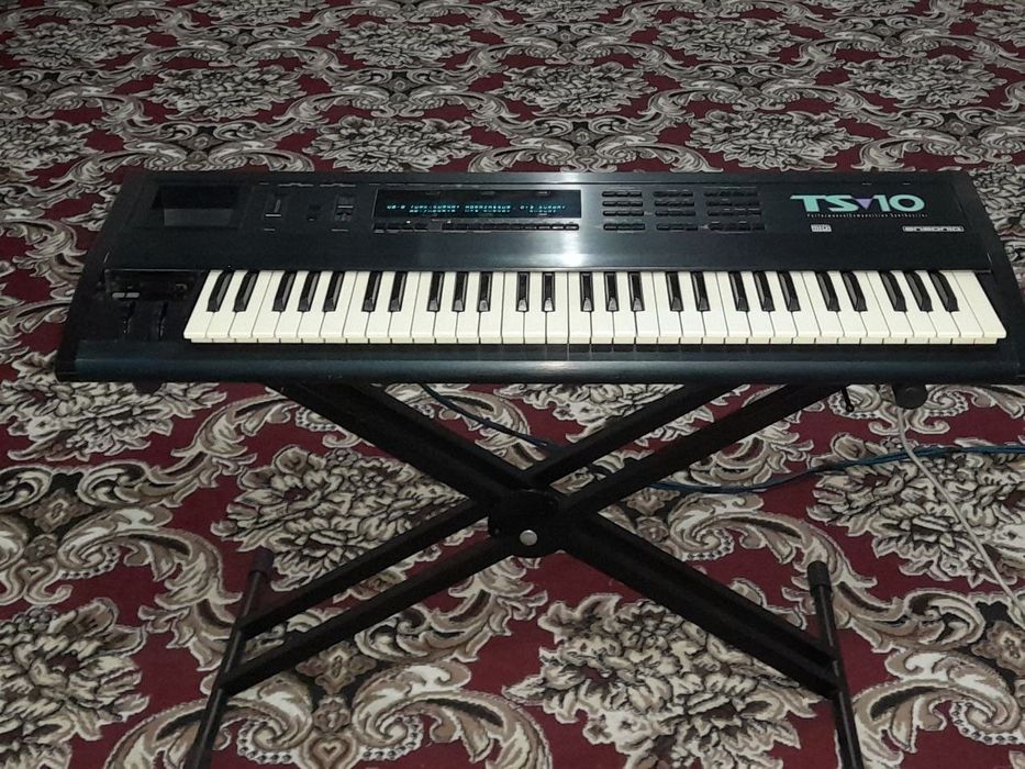 Ts 10 ensoniq 1994