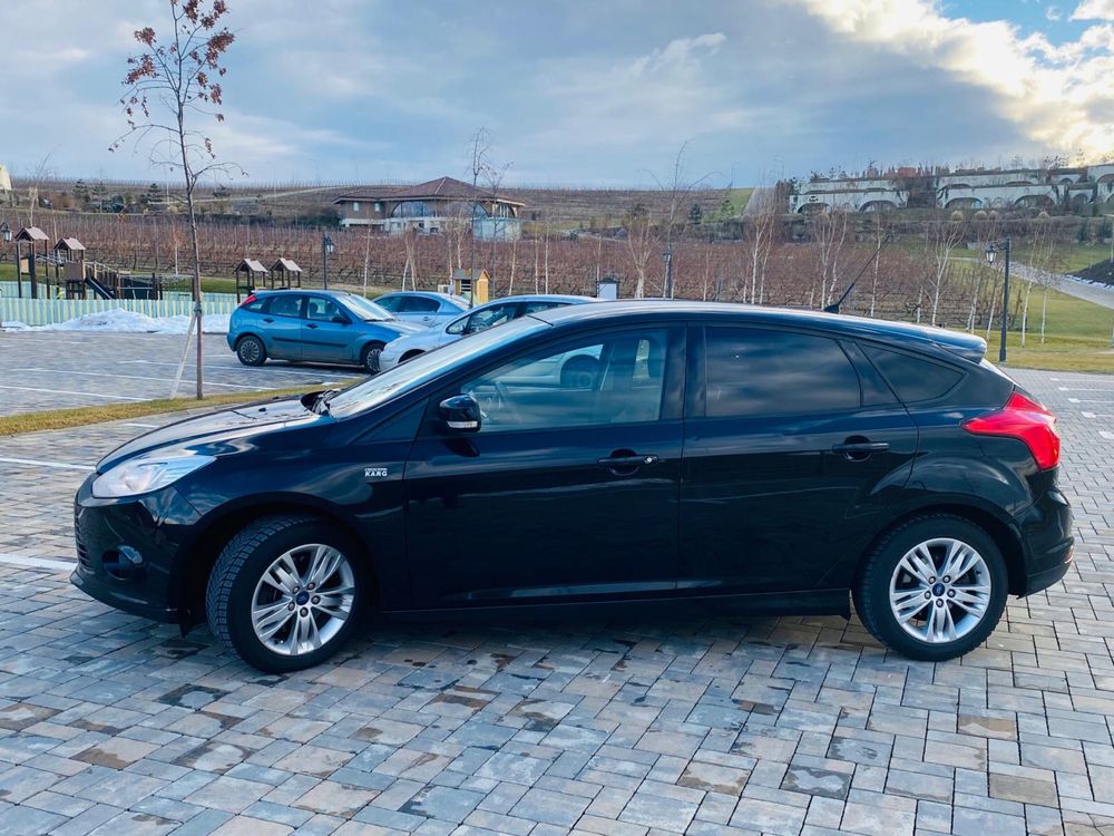 Ford focus 1.6 benzina