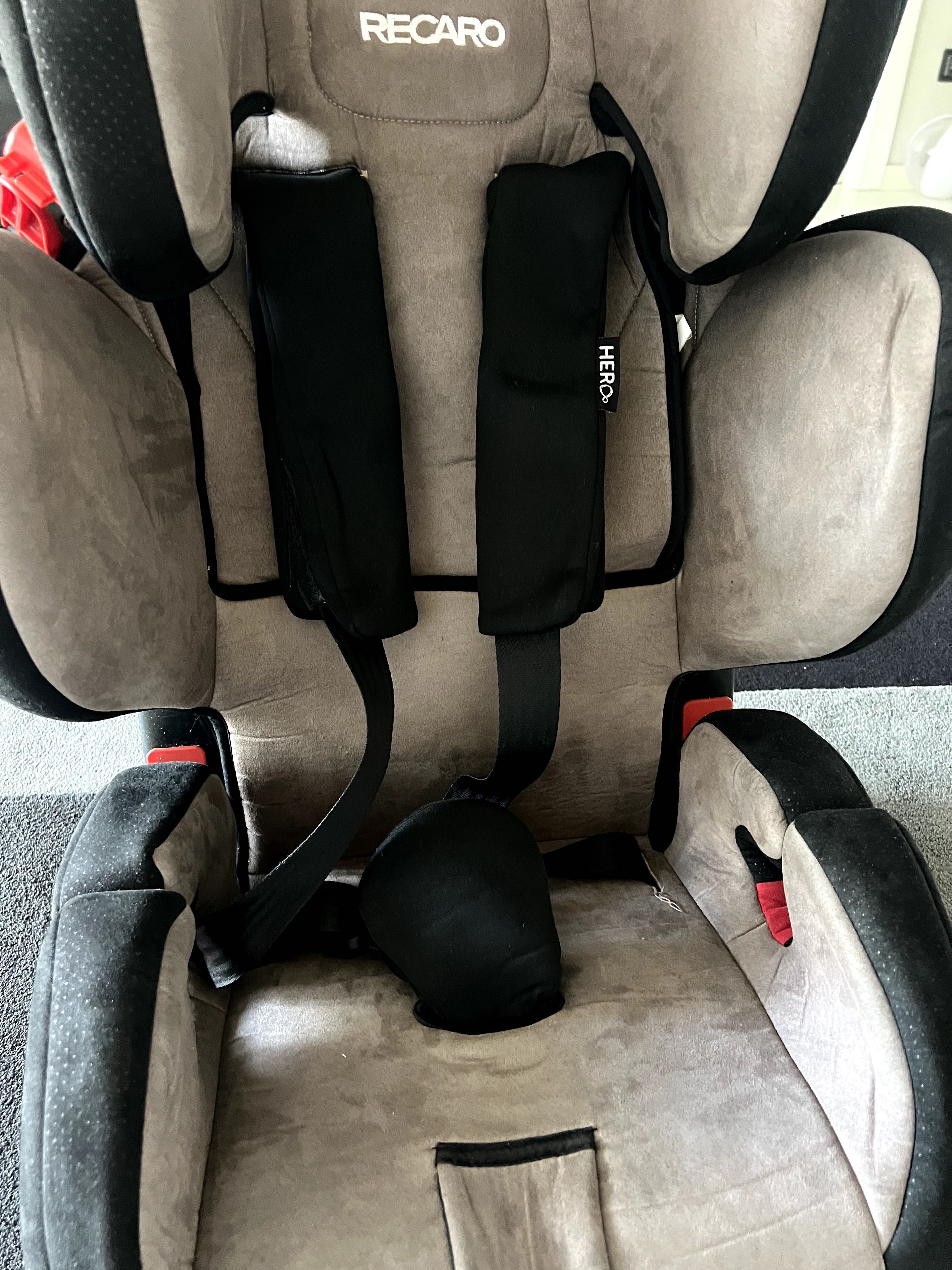 Детско столче за колa Recaro