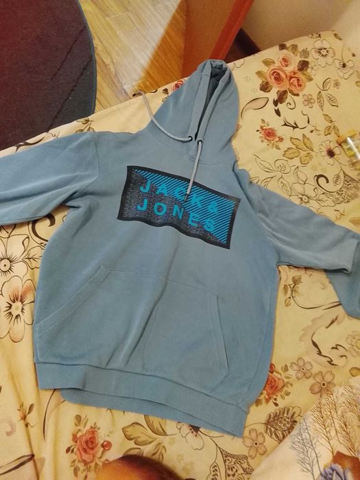 Vand haine de firma originale mărimi Ssi M