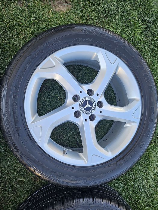 Roti (jante+cauciucuri+acc) Mercedes GLA (x156) R18 5x112 / 235 50 18