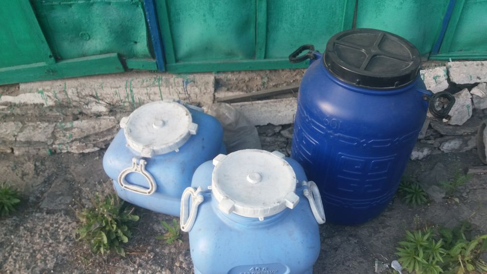 Ёмкости пластиковые под воду