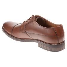 Мъжки обувки Clarks модел Becken cap.