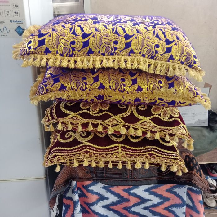 Расмдагилар срочно сотилади.