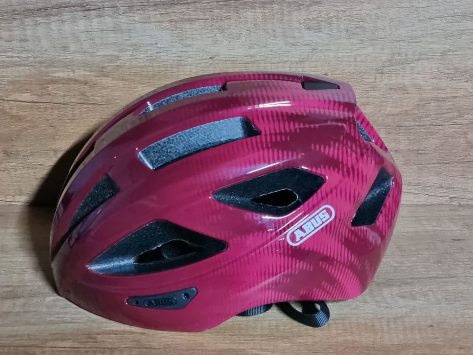 каски ABUS, Lumos, POC, Dunlop, Sena