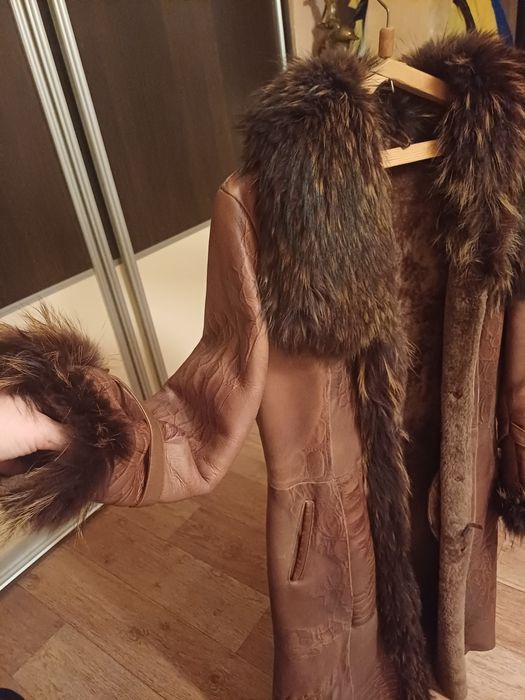 Женская дублёнка