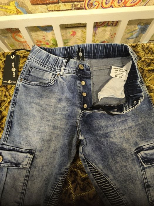 Продам новые джинсы из Германии