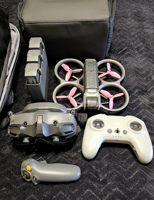 FPV Дрон Dji Avata 2 FMC + RC3