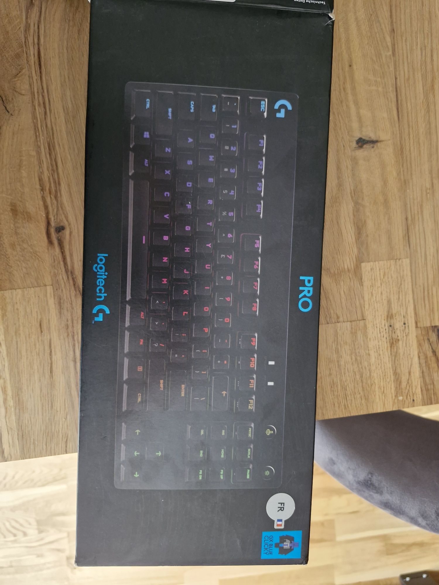 Tastatura Logitech Pro noua