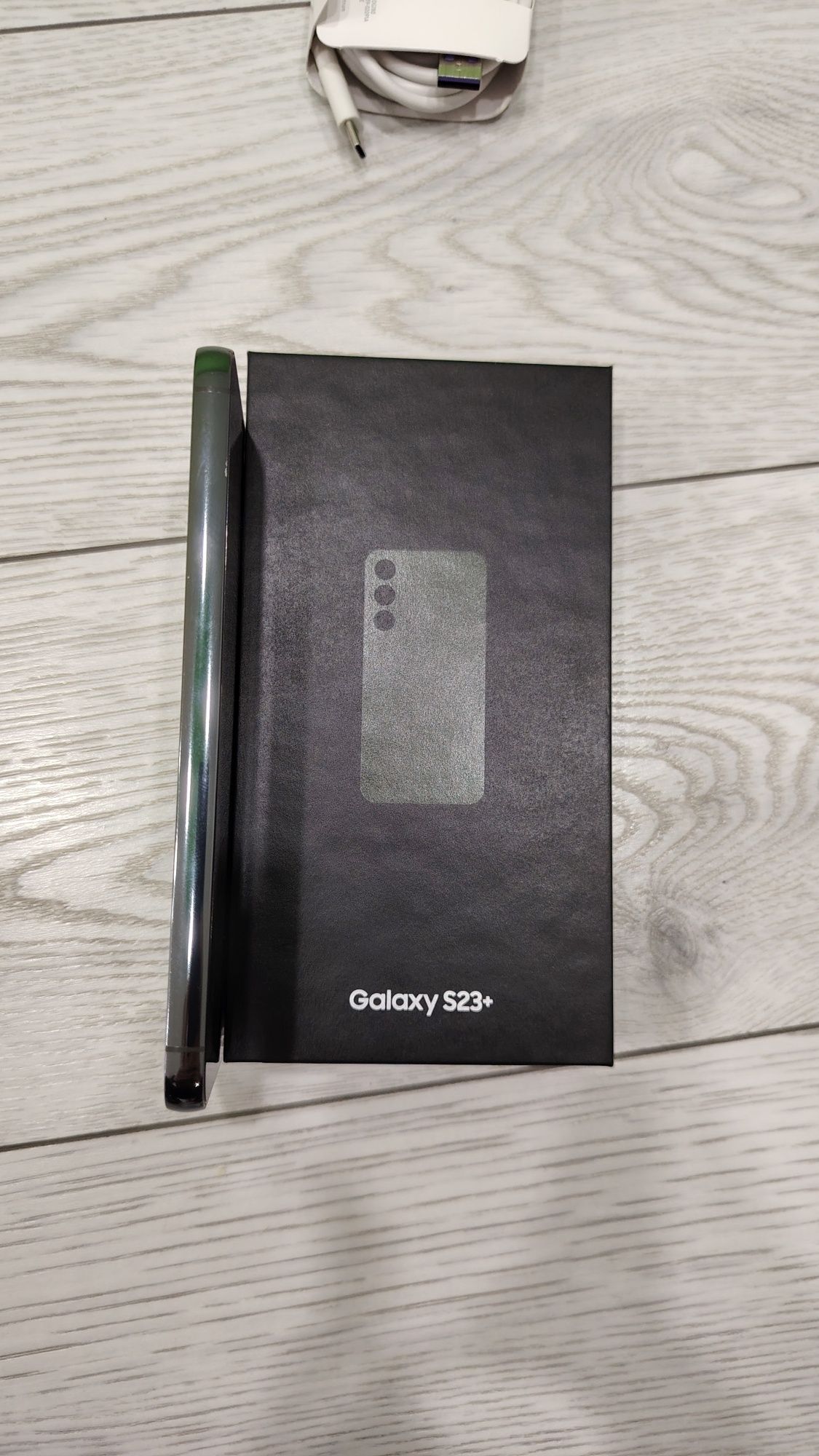 Samsung S23+ в гаранция към Йетел