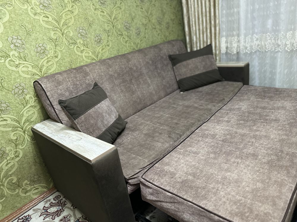 Yumshoq mebel srochno sotiladi