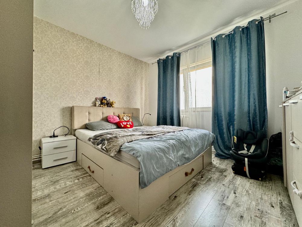 Vand Apartament 2 camere Zorilor !